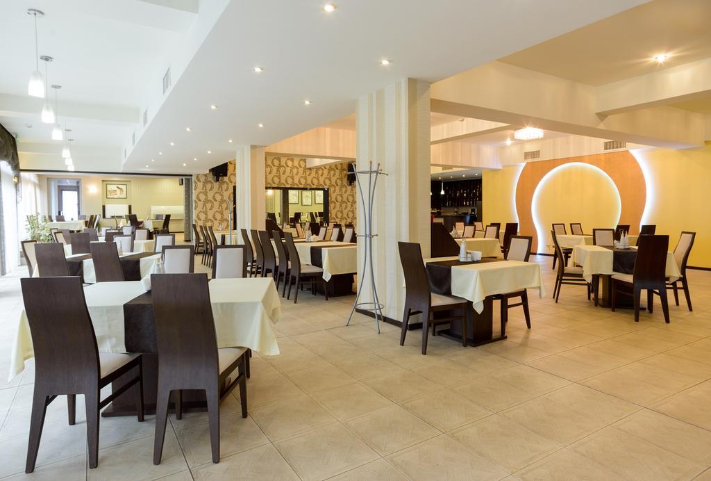 Teodora Palace Hotel Rusze Kültér fotó