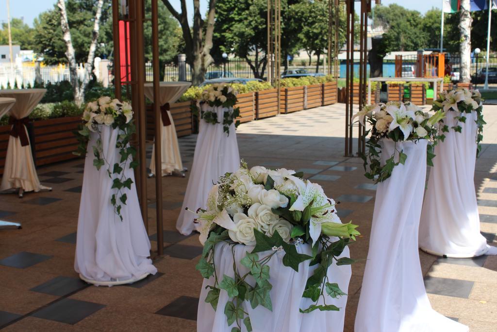Teodora Palace Hotel Rusze Kültér fotó