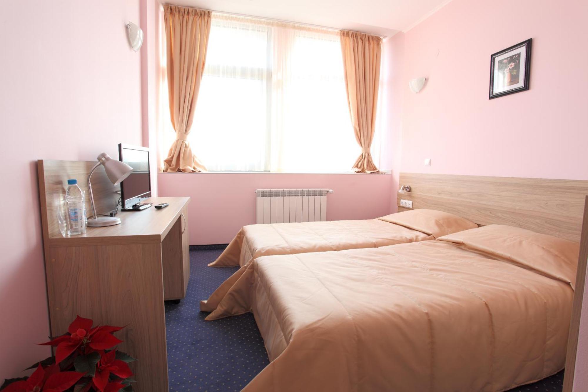 Teodora Palace Hotel Rusze Kültér fotó